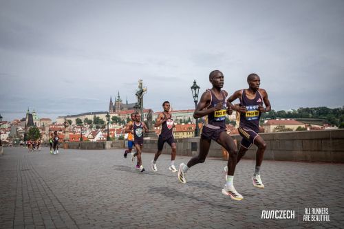 Foto offerta MARATONA DI PRAGA | 42K, immagini dell'offerta MARATONA DI PRAGA | 42K di Ovunque viaggi.